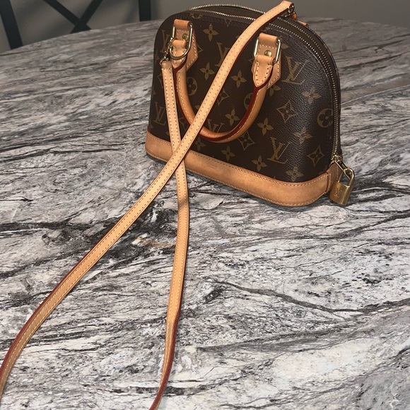 Louis Vuitton Alma Monogram BB Brown - Picture 6 of 13